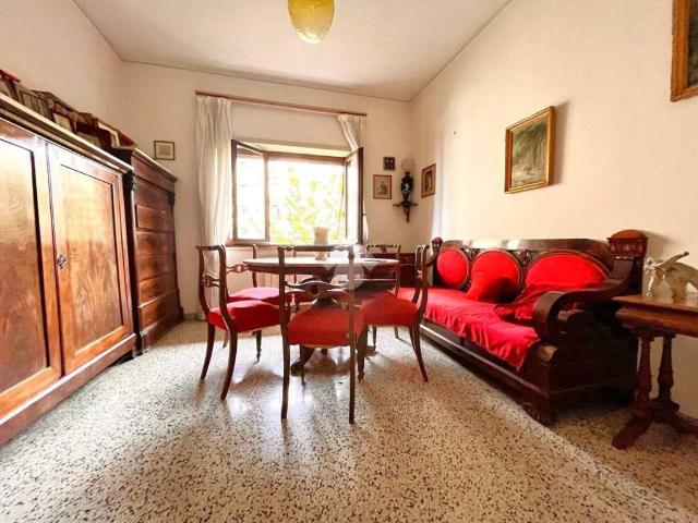 Appartamento in vendita a Napoli NA