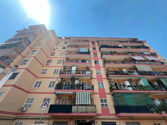 Appartamento in vendita a Napoli NA