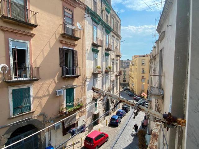 Appartamento in vendita a Napoli NA