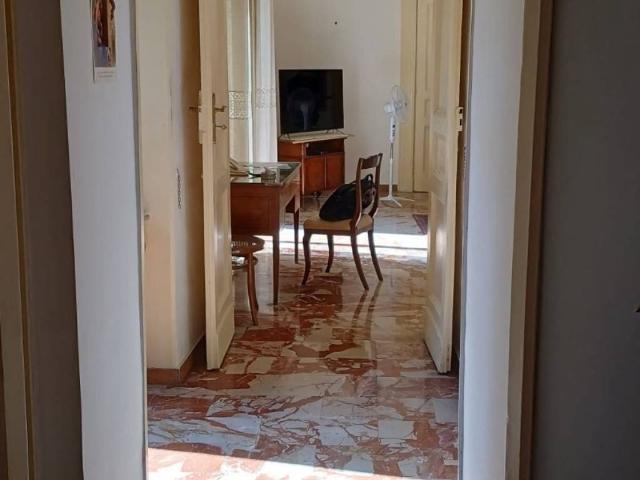 Appartamento in vendita a Napoli NA