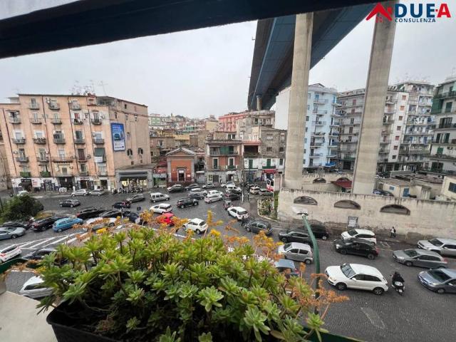 Appartamento in vendita a Napoli NA