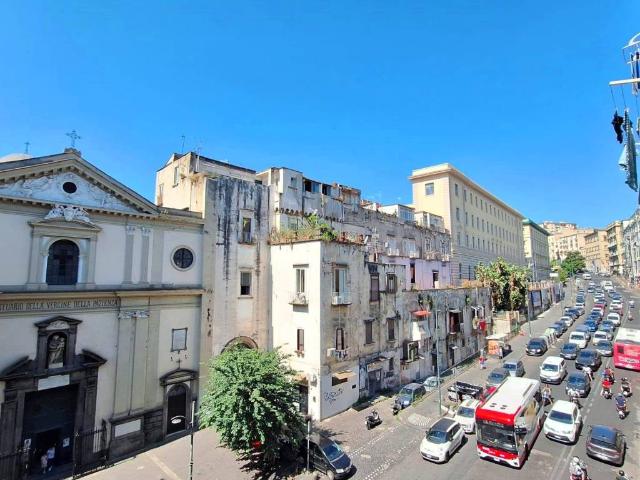Appartamento in vendita a Napoli NA