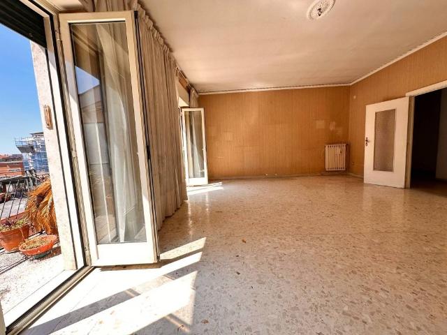 Appartamento in vendita a Napoli NA