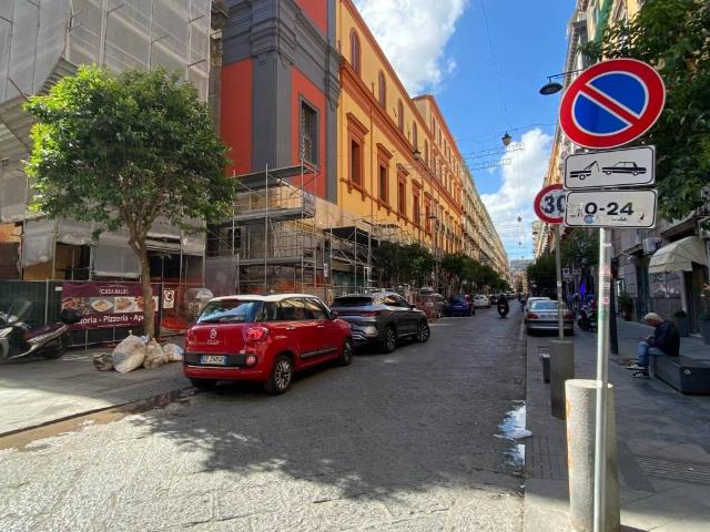 Appartamento in vendita a Napoli NA