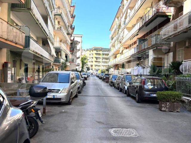 Appartamento in vendita a Napoli NA