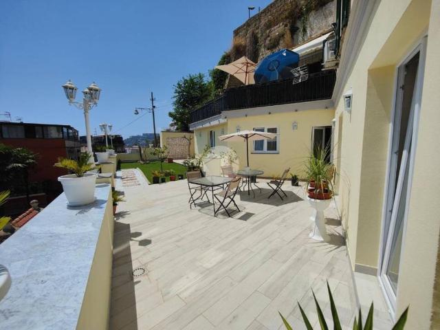 Appartamento in vendita a Napoli NA