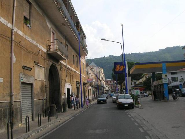 Appartamento in vendita a Napoli NA