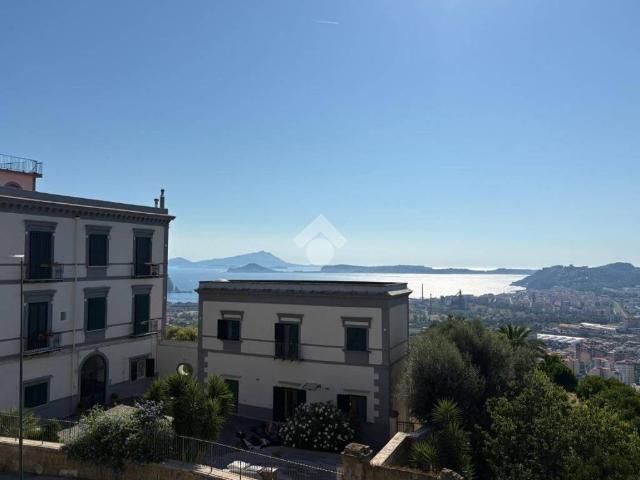 Appartamento in vendita a Napoli NA