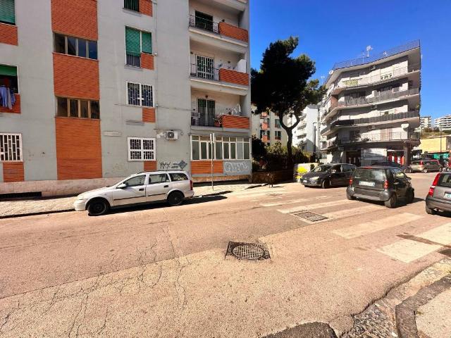 Appartamento in vendita a Napoli NA