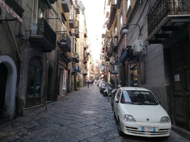 Appartamento in vendita a Napoli NA