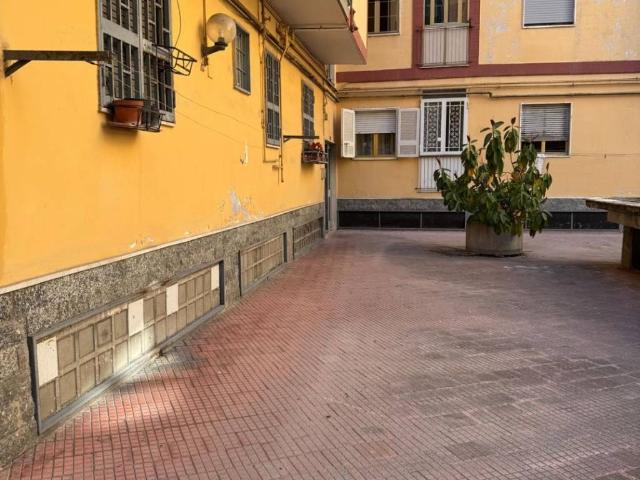 Appartamento in vendita a Napoli NA