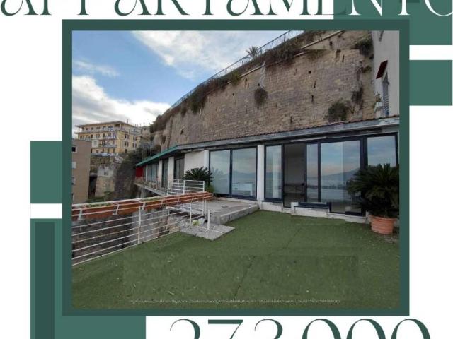 Appartamento in vendita a Napoli NA