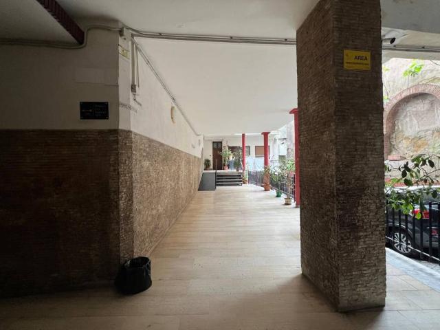 Appartamento in vendita a Napoli NA