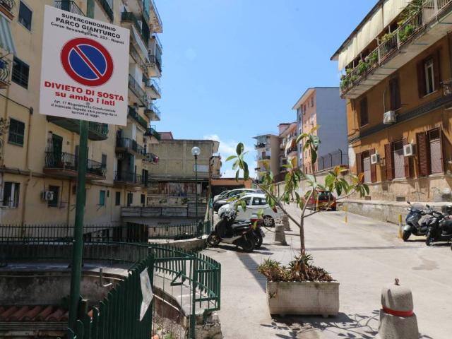 Appartamento in vendita a Napoli NA
