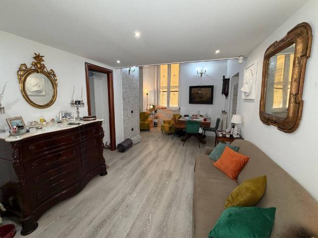 Appartamento in vendita a Napoli NA