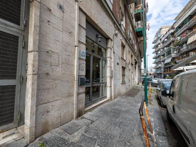 Appartamento in vendita a Napoli NA