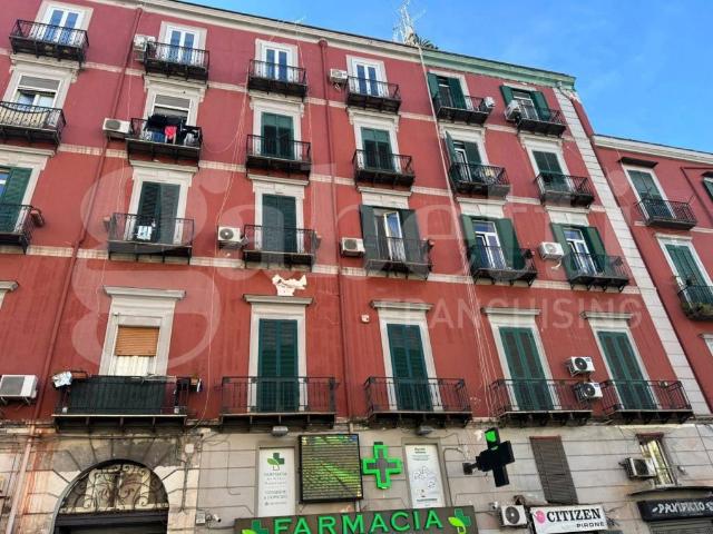 Appartamento in vendita a Napoli NA