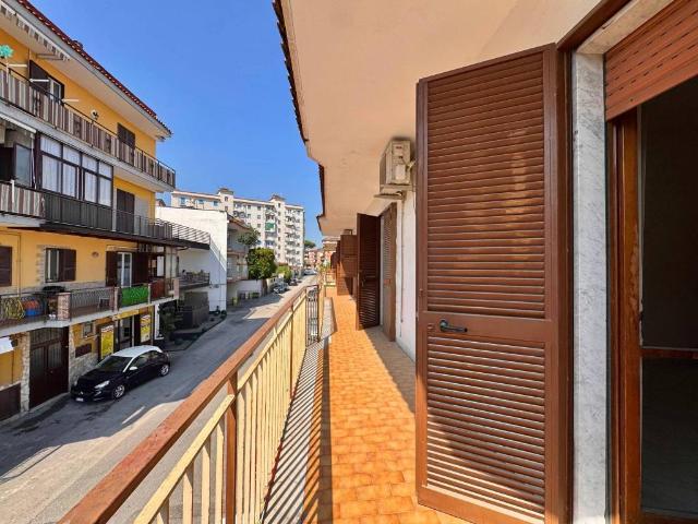 Appartamento in vendita a Napoli NA