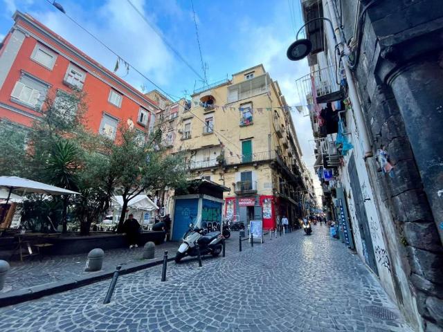 Appartamento in vendita a Napoli NA