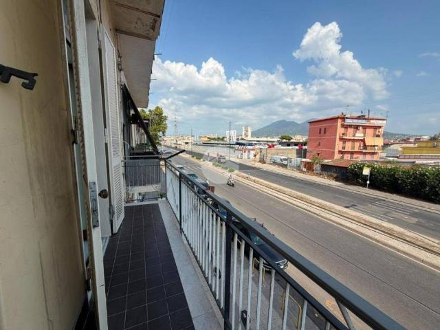 Appartamento in vendita a Napoli NA
