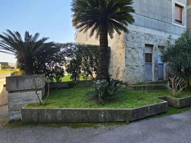 Appartamento in vendita a Napoli NA