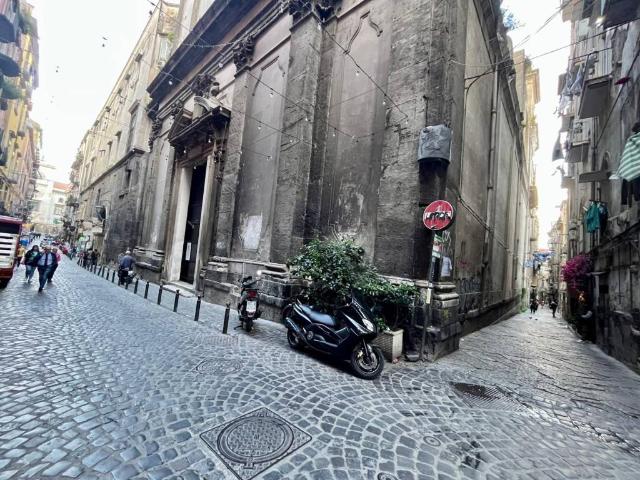 Appartamento in vendita a Napoli NA