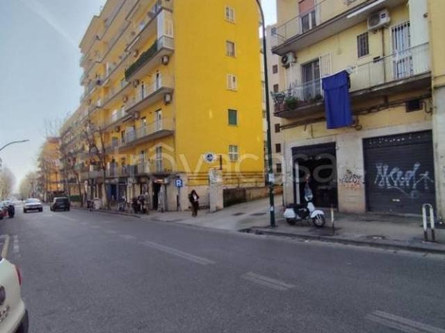 Appartamento in vendita a Napoli, Rione Alto