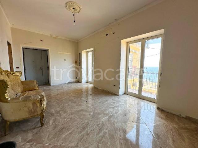 Appartamento in vendita a Napoli, San Giovanni a Teduccio