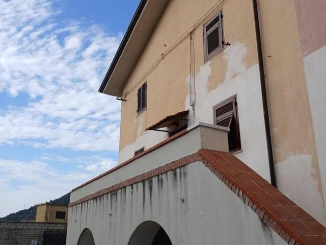Appartamento in vendita a Nazzano Carrara 97 mq Rif: 1341907