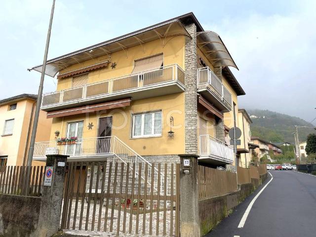 Appartamento in vendita a Nembro via Oriolo
