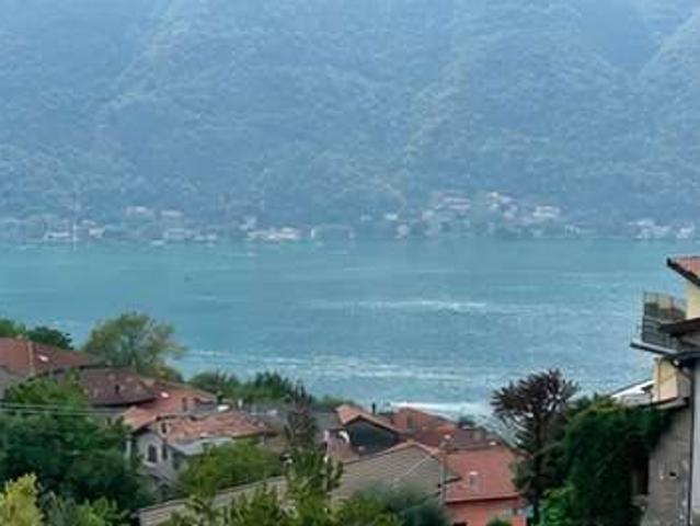 Appartamento in vendita a Nesso CO