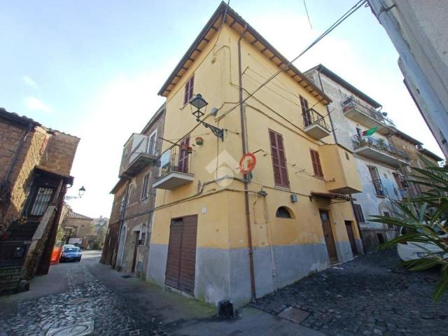 Casa indipendente in vendita a Nepi VT