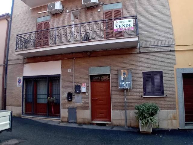 Appartamento in vendita a Nepi VT