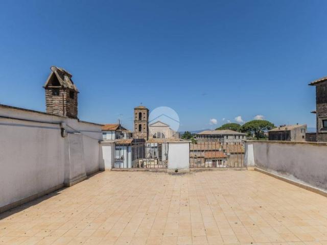 Appartamento in vendita a Nepi VT