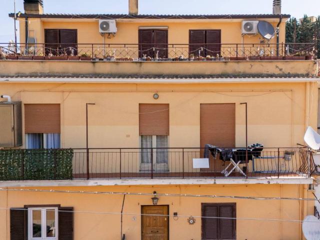 Appartamento in vendita a Nerola RM