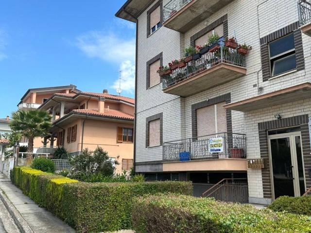 Appartamento in vendita a Nereto TE