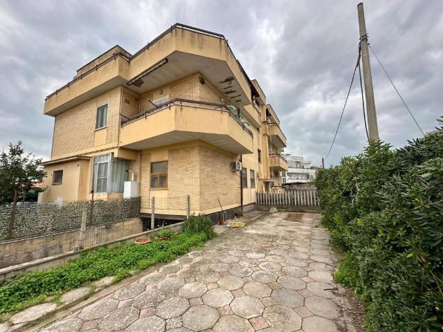 Appartamento in vendita a Nettuno RM