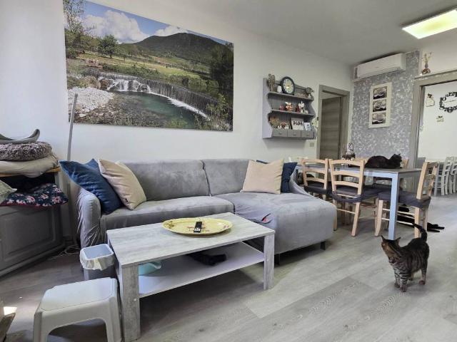 Appartamento in vendita a Nimis UD