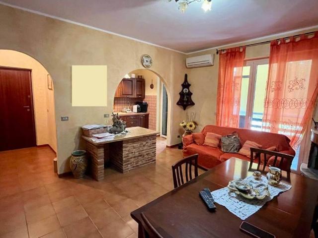 Appartamento in vendita a Nizza di Sicilia ME