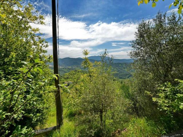 Casa indipendente in vendita a Nocera Umbra PG