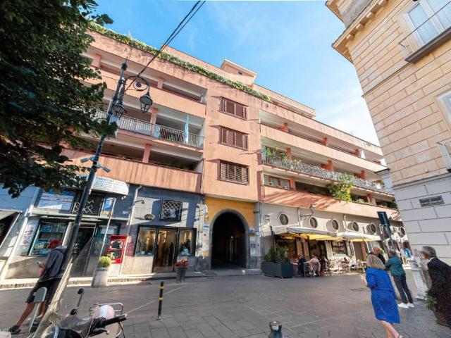 Appartamento in vendita a Nocera Inferiore SA