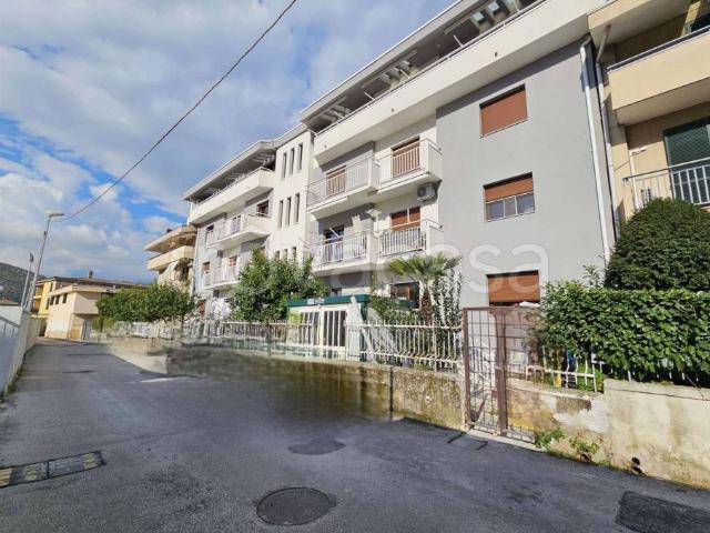 Appartamento in vendita a Nocera Superiore via Petrone