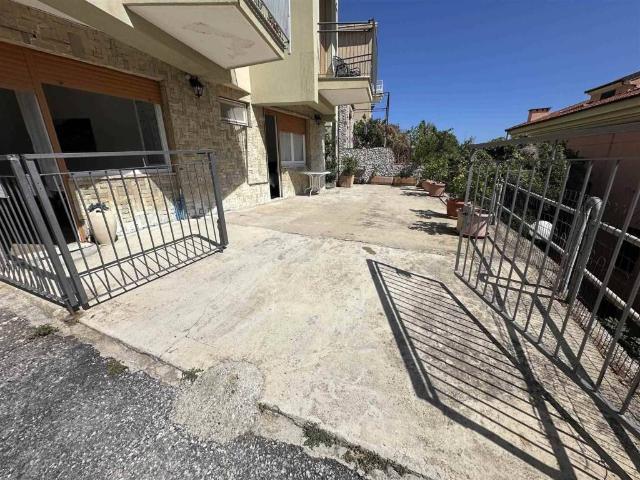 Appartamento in vendita a Noli SV