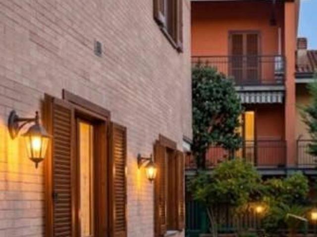 Appartamento in vendita a None TO
