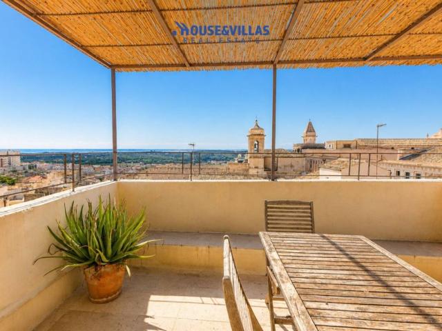 Appartamento in vendita a Noto SR