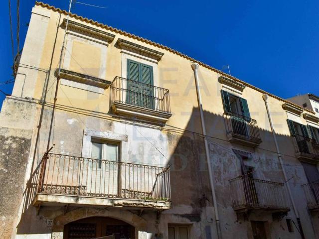 Appartamento in vendita a Noto SR