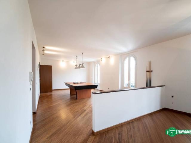 Appartamento in vendita a Nova Milanese MB
