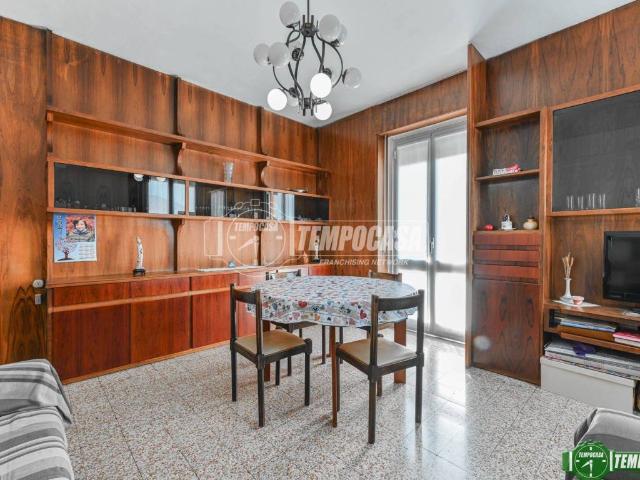 Appartamento in vendita a Nova Milanese MB
