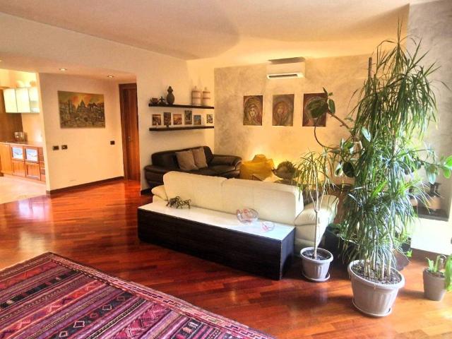 Appartamento in vendita a Nova Milanese MB