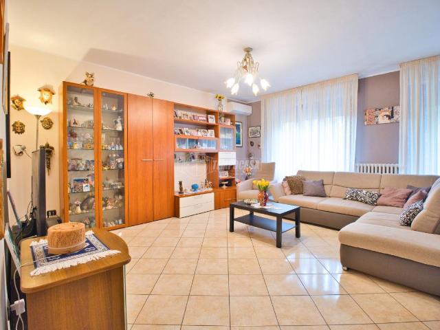 Appartamento in vendita a Novara